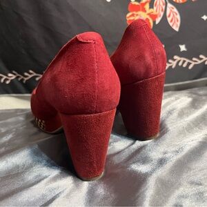 red felt safiya heels